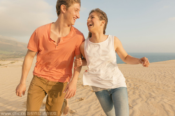 婚姻能提升女人的魅力 4窍门让婚姻更滋润-www.17xiangqinwang.